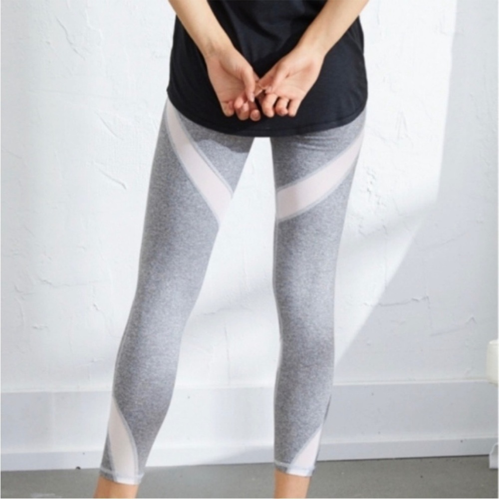 Aerie NWOT 7/8 leggings SIZE SMALL - Picture 6 of 6